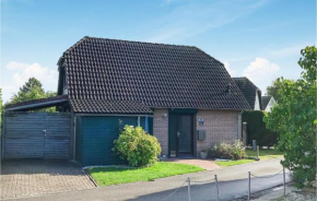 Stunning home in Wolphaartsdijk with WiFi and 3 Bedrooms